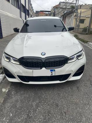 BMW 330i 2.0 16V TURBO GASOLINA M SPORT AUTOMÁTICO